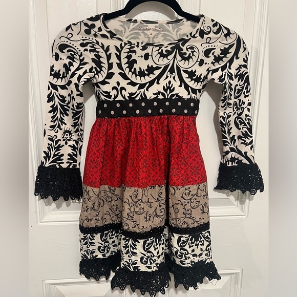 Mustard Pie Kids Red, Black, & White Damask Patchwork Dress with Lace Trim Sz 4 - Picture 7 of 13
